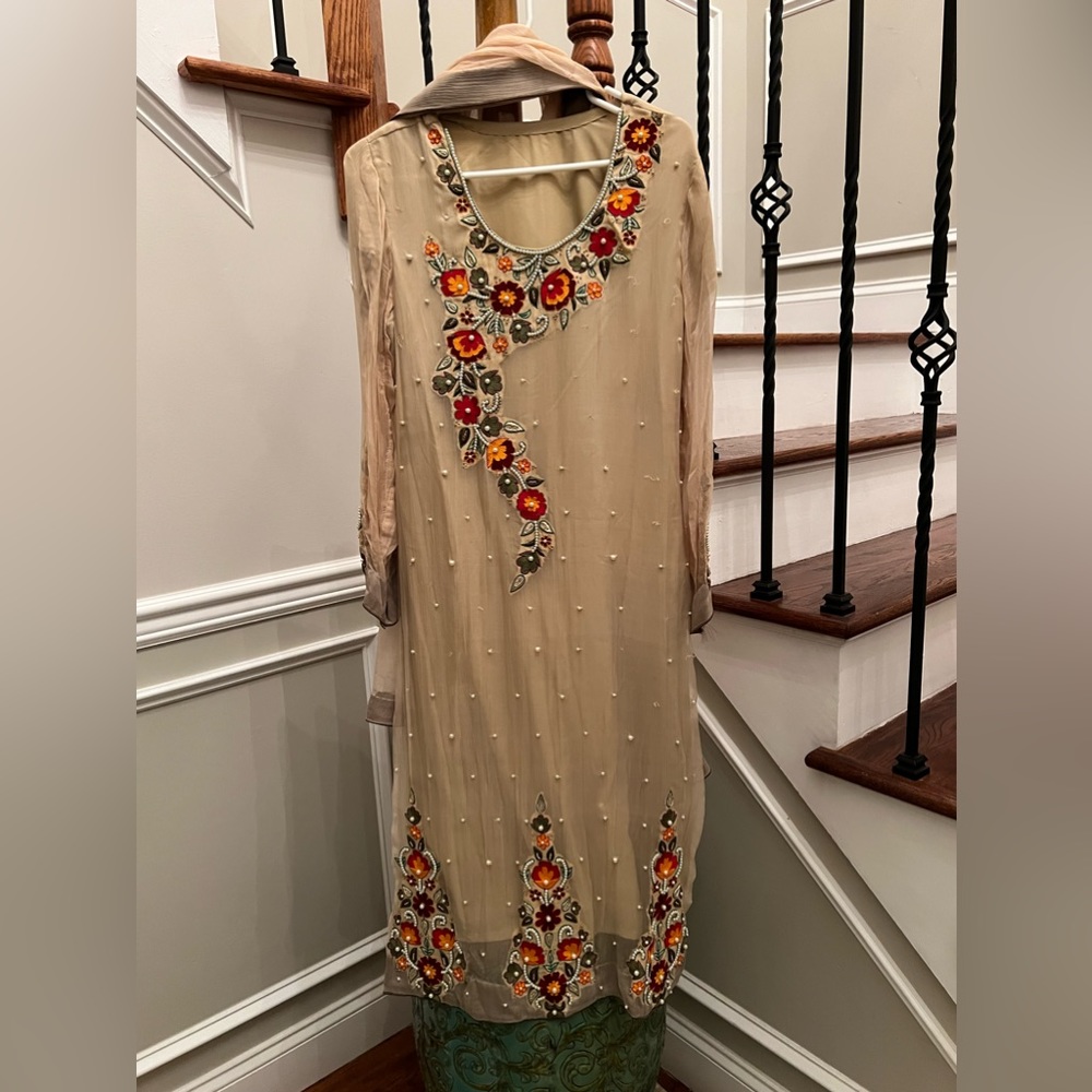 Pure chiffon formal wear 3 pieces outfit Indian Pakistani outfit designer wear